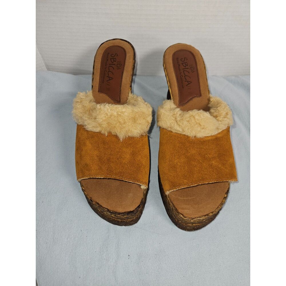 Sbicca Light Brown Suede Faux Fur Trim Platform Wedge Mules Open Toe 10 NWOB
